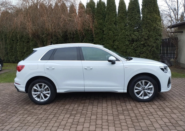Audi Q3 cena 155900 przebieg: 11187, rok produkcji 2022 z Oborniki małe 352